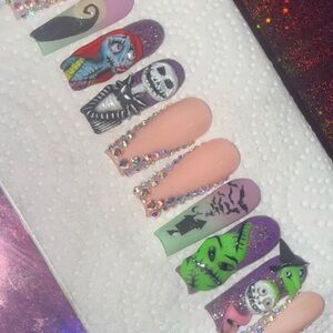 Nightmare Before Christmas Themed Glow in the Dark Press-On Nails